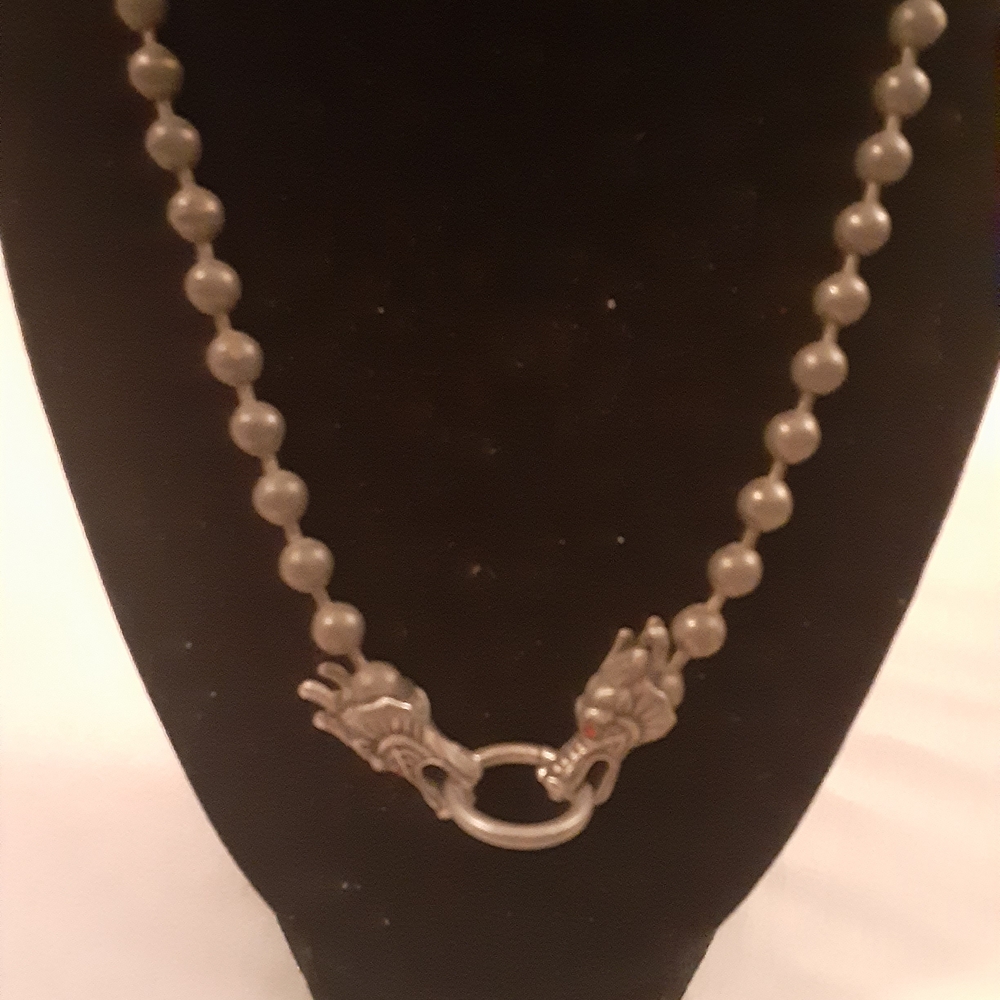 Elegant Silver Beaded Necklace